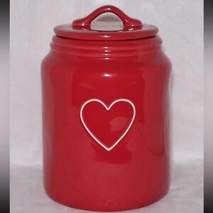 Rae Dunn medium sized red heart canister